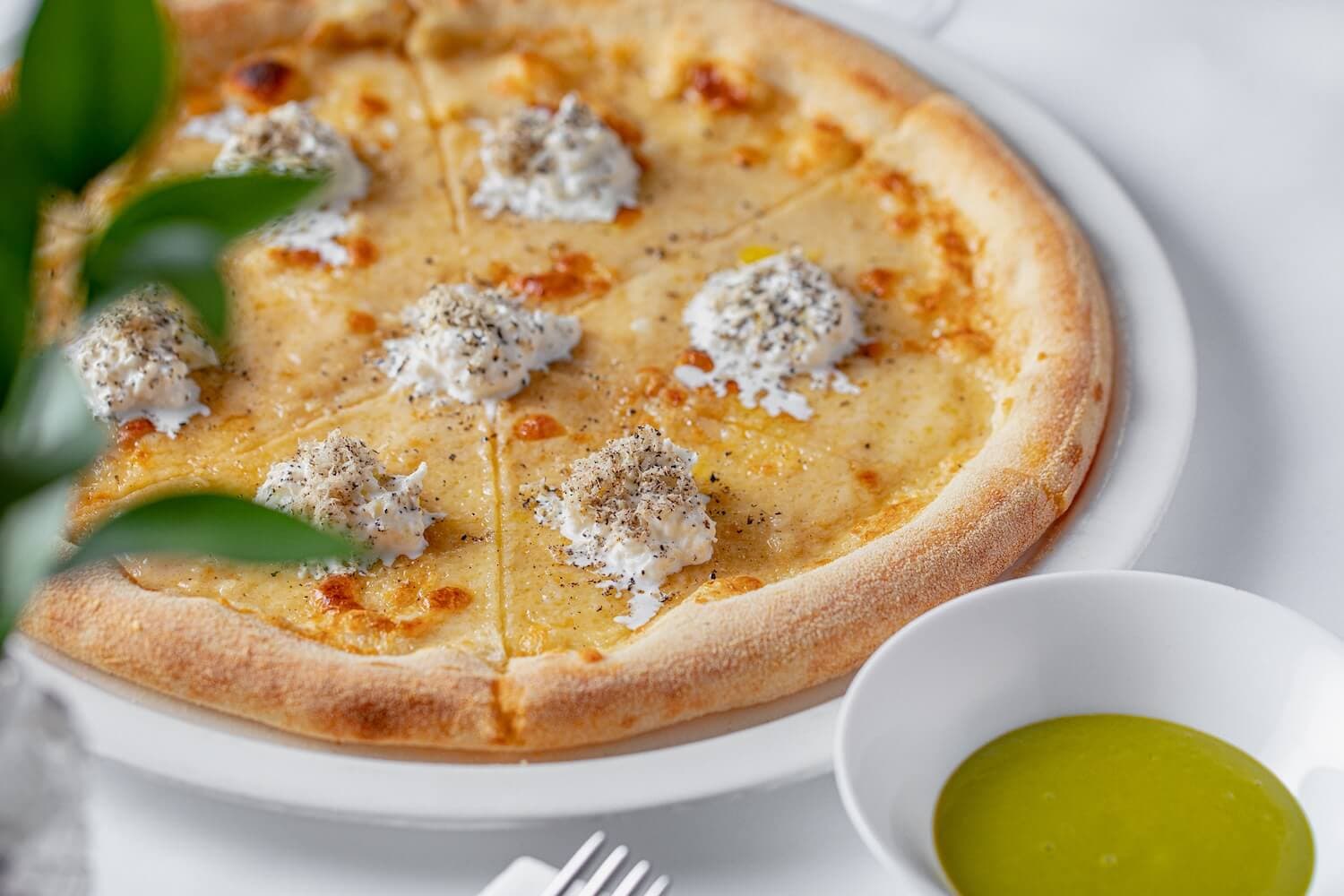 Ресторан Loona в Красной Поляне 